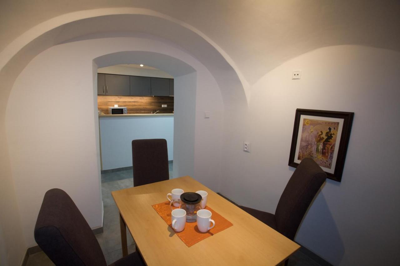 Apartmany Zak Frymburk Bagian luar foto