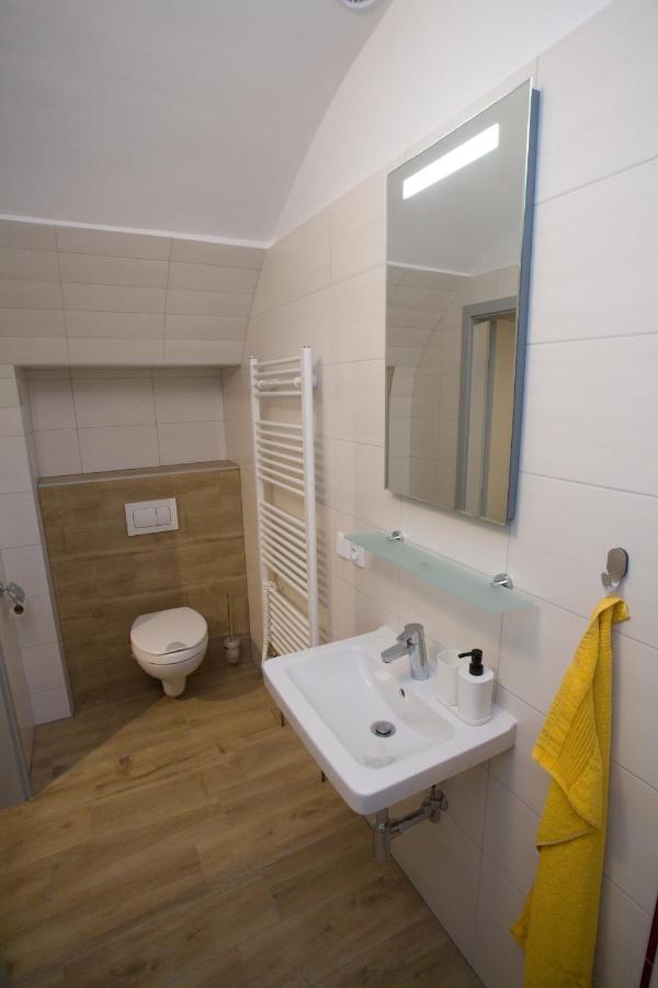 Apartmany Zak Frymburk Bagian luar foto